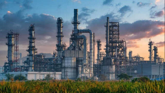 Industry 1733488341