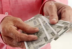 7th Pay Commission 102942176 16x