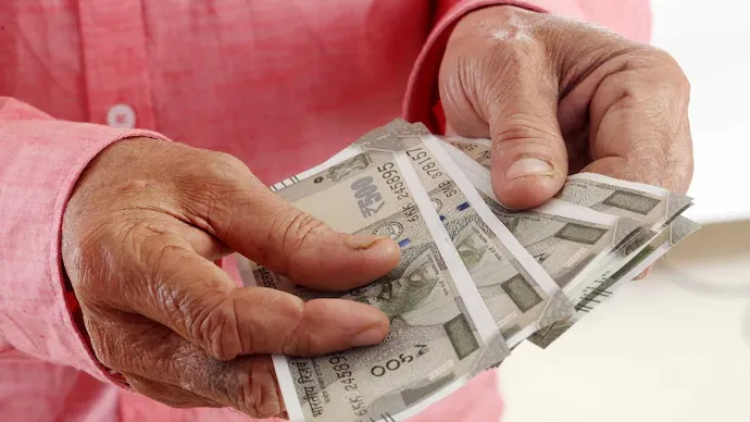 7th Pay Commission 102942176 16x