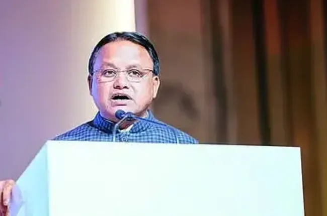 Cm Mohan Charan Majhi 650x430