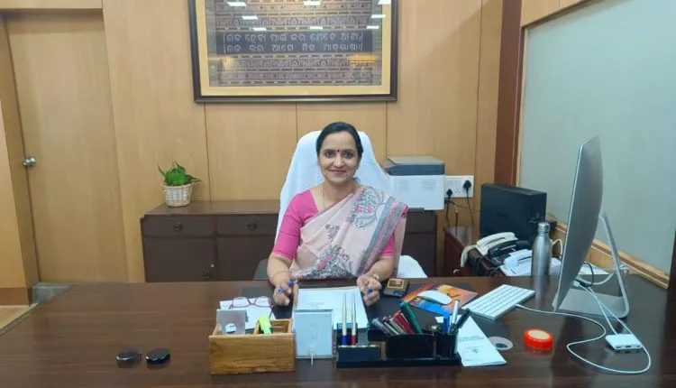 Sujata Karthikeyan