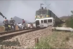 Train 2