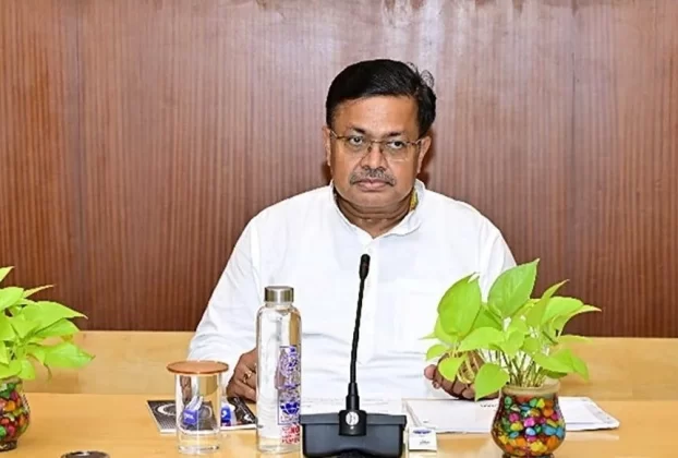 Law Minister Prithiviraj Harichandan Advocates For Gurukul System In Modern Education Amf News