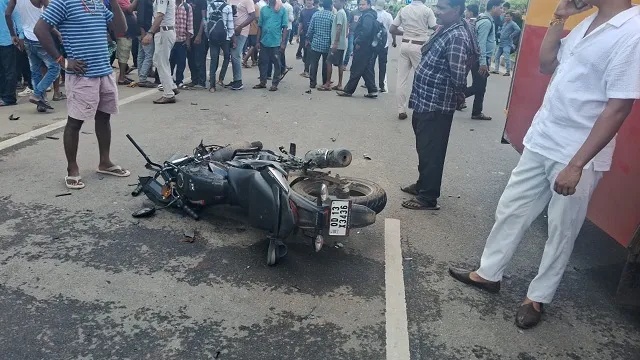 Biket Hit By Bus