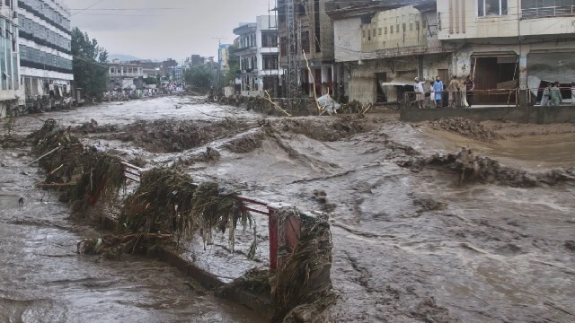 Pakistan 4